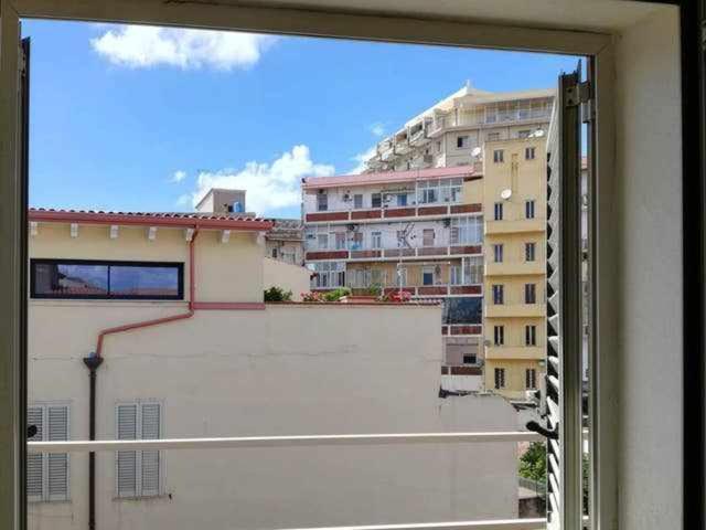 Liberty Suite Cagliari Bagian luar foto