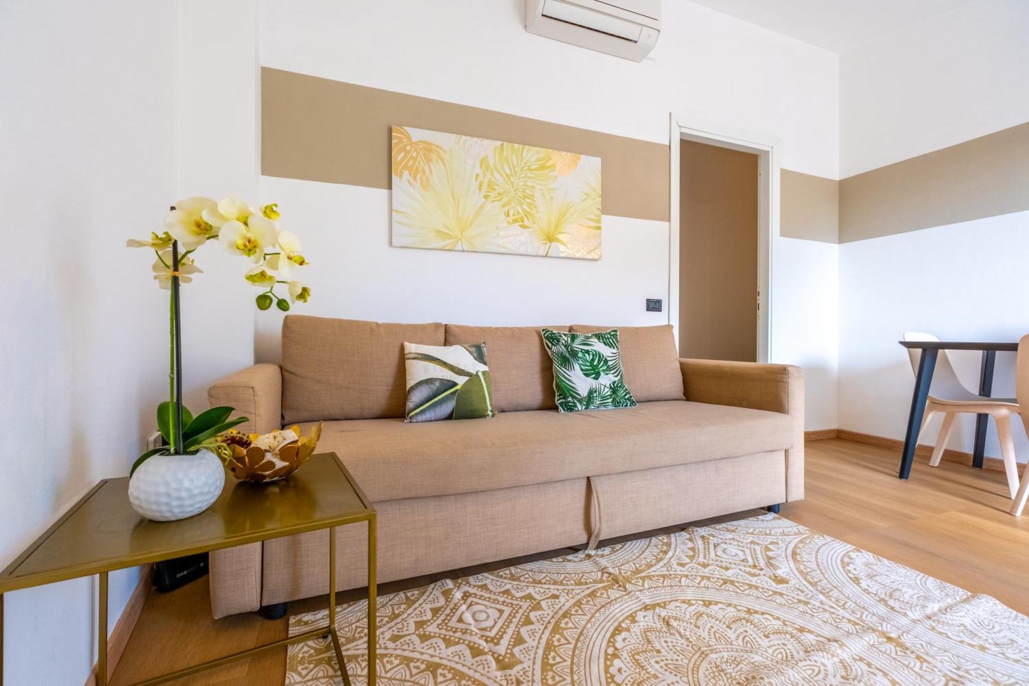 Liberty Suite Cagliari Bagian luar foto